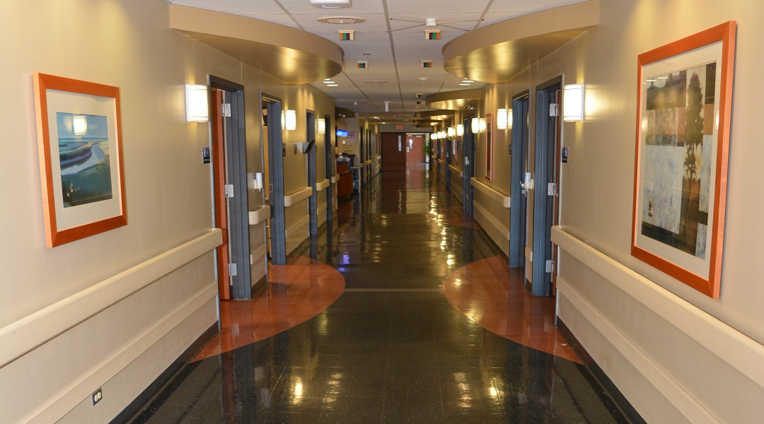 hallway 1080×600